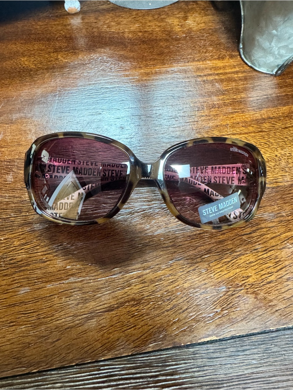 Steve Madden Tortoiseshell Sunglasses with Brown Lenses - Picture 5 of 5